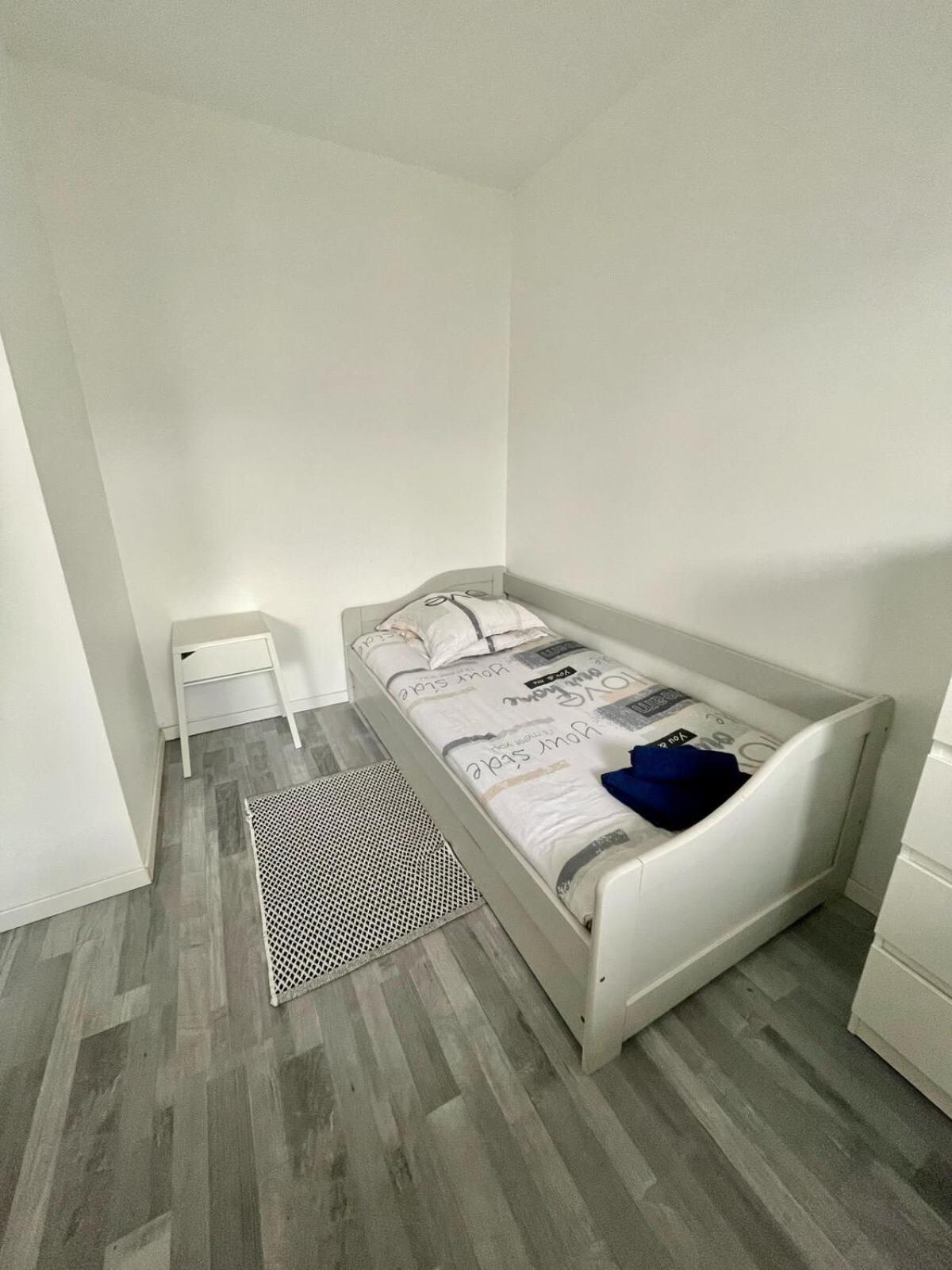 Апартаменты Duplex Montereau Centre - Chez Marc Экстерьер фото