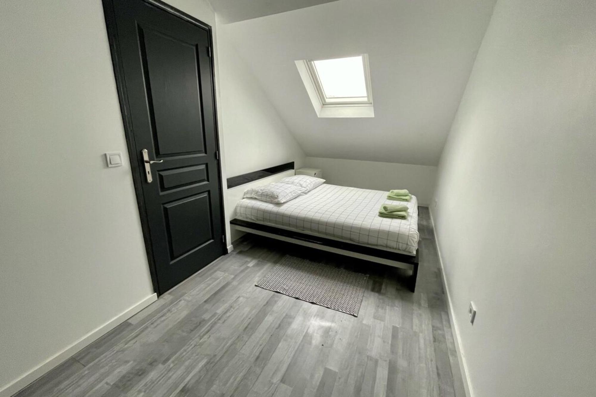 Апартаменты Duplex Montereau Centre - Chez Marc Экстерьер фото